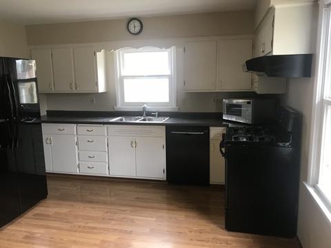 1254 S 6th Ave, Kankakee, IL 60901 photo 8