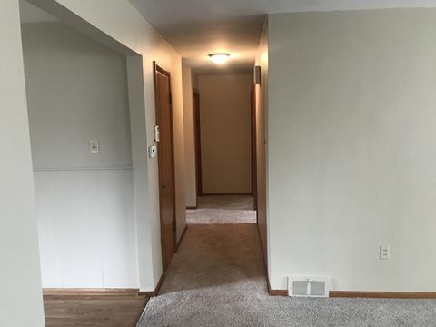 1254 S 6th Ave, Kankakee, IL 60901 photo 6