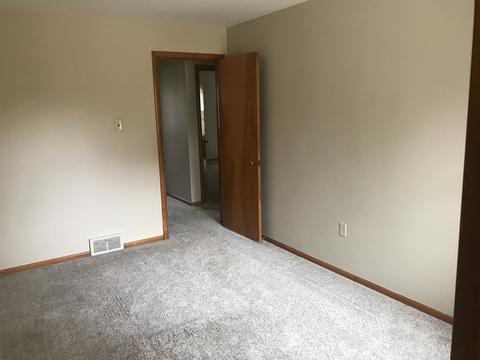 1254 S 6th Ave, Kankakee, IL 60901 photo 16