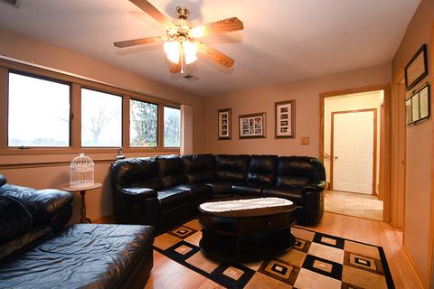 2333 Olde Mill Rd, Plainfield, IL 60586 photo 10
