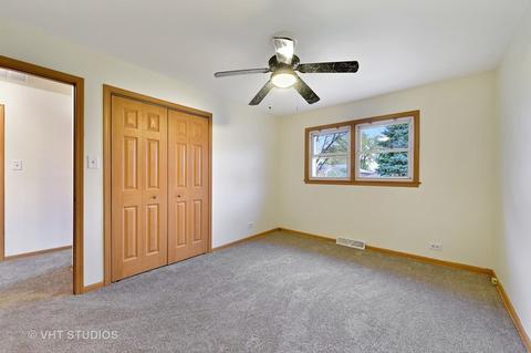 7733 Stickney Ave, Bridgeview, IL 60455 photo 10