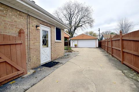 7733 Stickney Ave, Bridgeview, IL 60455 photo 3