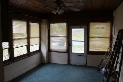 109 E 4th St, Lockport, IL 60441 photo 15