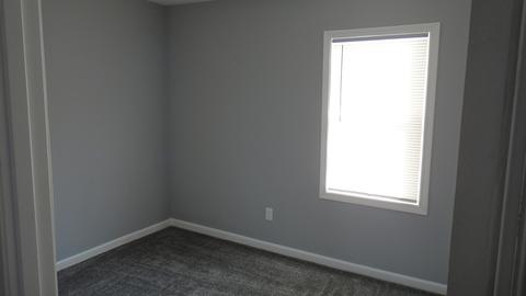 611 Spring Ave, Dekalb, IL 60115 photo 18