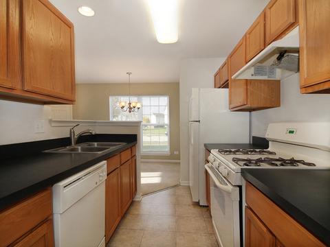 638 Deames St, Plano, IL 60545 photo 8