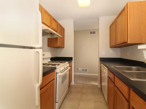 638 Deames St, Plano, IL 60545 photo 9
