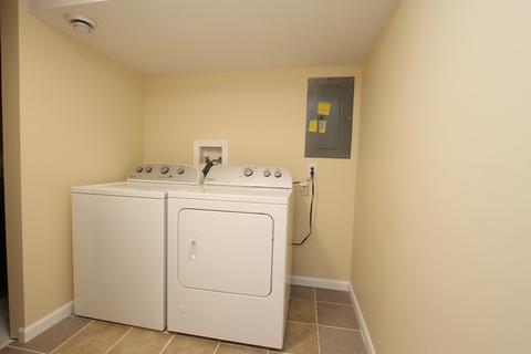 305 John Ave, Mchenry, IL 60050 photo 14
