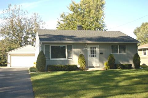 3106 Fremont St, Rolling Meadows, IL 60008 photo 1