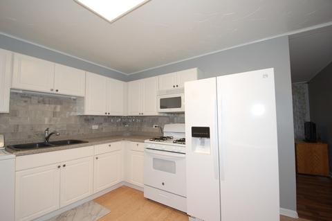 3106 Fremont St, Rolling Meadows, IL 60008 photo 3
