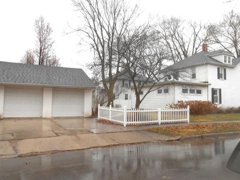 504 E North St, Morris, IL 60450 photo 4