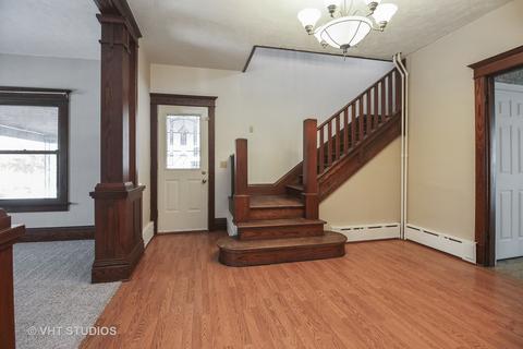 311 E Jeffery St, Cullom, IL 60929 photo 3