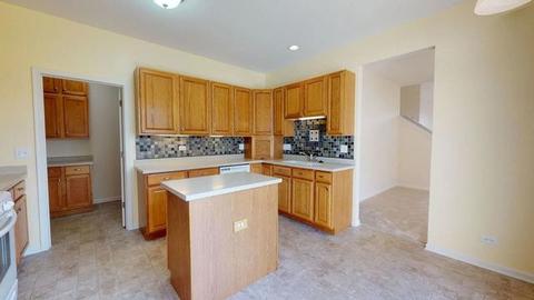 248 Longview Dr, Elgin, IL 60124 photo 7