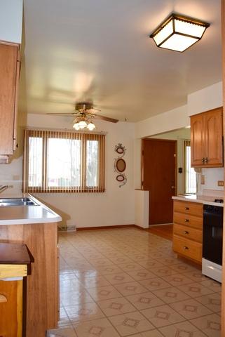 3108 Wallace Ave, Steger, IL 60475 photo 2