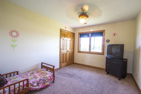 742 E Becker Pl, Sycamore, IL 60178 photo 19