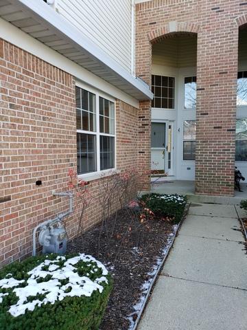 147 Bay Dr, Itasca, IL 60143 photo 2