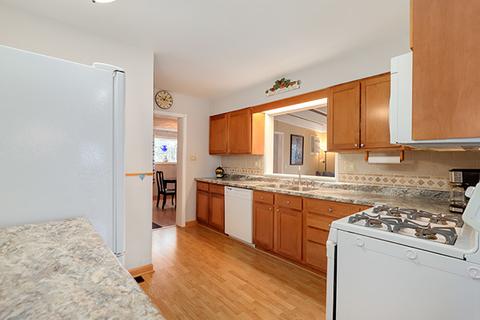 348 Sunset Ln, Wheeling, IL 60090 photo 13