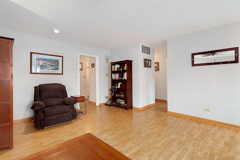 348 Sunset Ln, Wheeling, IL 60090 photo 6