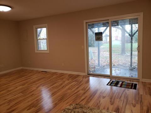 1312 Deerpath Dr, Morris, IL 60450 photo 4