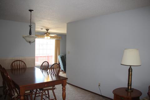 630 Chambers St, Ottawa, IL 61350 photo 12
