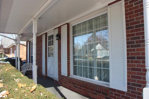630 Chambers St, Ottawa, IL 61350 photo 2