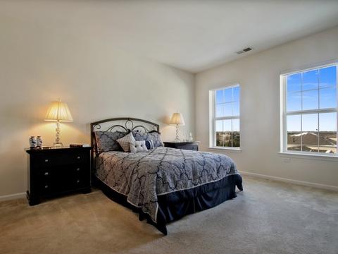 2750 Commons Dr #404, Glenview, IL 60026 photo 6