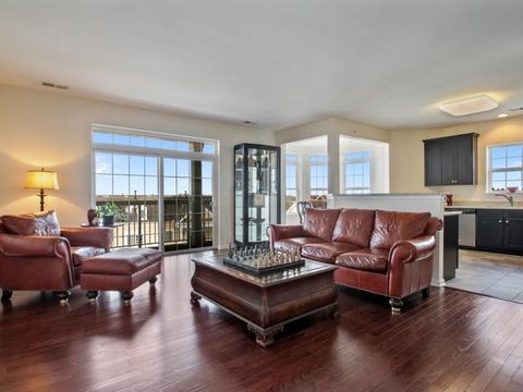 2750 Commons Dr #404, Glenview, IL 60026 photo 2