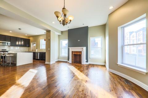 4800 S Champlain Ave, Chicago, IL 60615 photo 8
