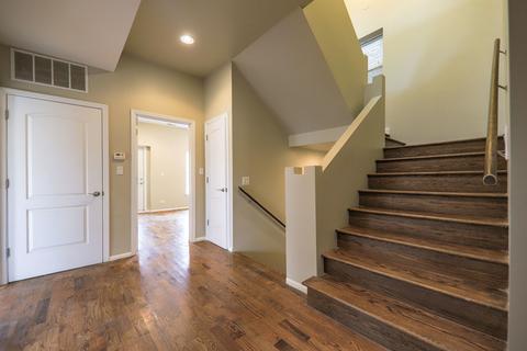 4800 S Champlain Ave, Chicago, IL 60615 photo 13