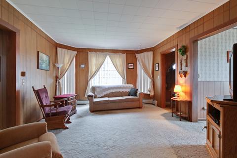 209 Spring St, Cary, IL 60013 photo 12