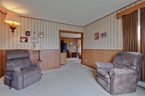 209 Spring St, Cary, IL 60013 photo 17