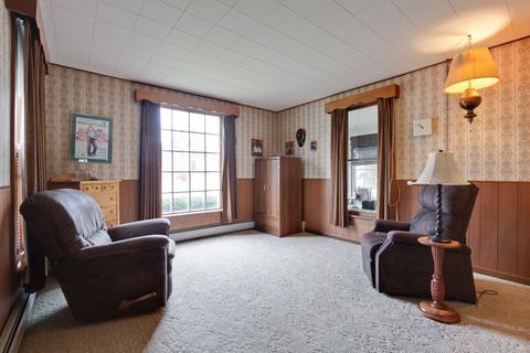 209 Spring St, Cary, IL 60013 photo 16