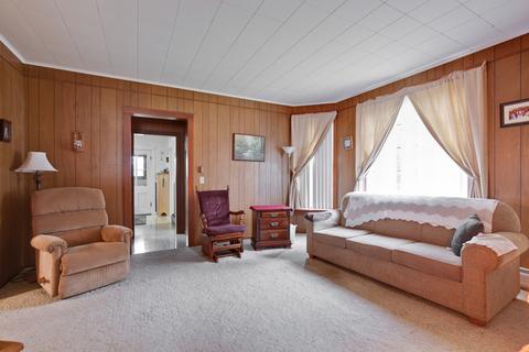 209 Spring St, Cary, IL 60013 photo 15
