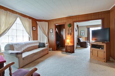 209 Spring St, Cary, IL 60013 photo 13