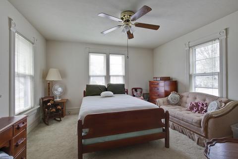 209 Spring St, Cary, IL 60013 photo 23