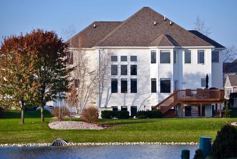 220 Northgate Dr, Sycamore, IL 60178 photo 4