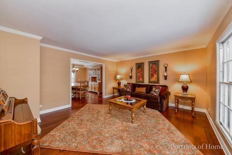 522 Cloverleaf Ct, Naperville, IL 60565 photo 3