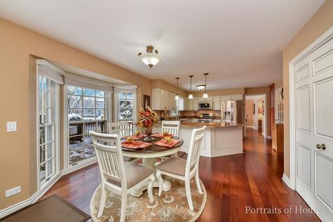 522 Cloverleaf Ct, Naperville, IL 60565 photo 8