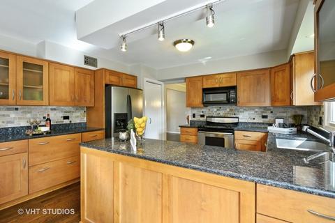 3479 Regent Dr, Hoffman Estates, IL 60067 photo 5