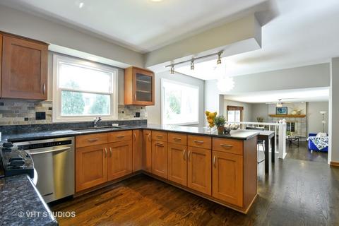 3479 Regent Dr, Hoffman Estates, IL 60067 photo 6