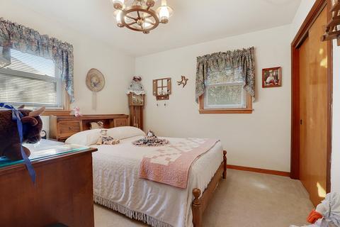 7748 Stickney Ave, Bridgeview, IL 60455 photo 8
