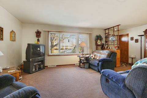 7748 Stickney Ave, Bridgeview, IL 60455 photo 5