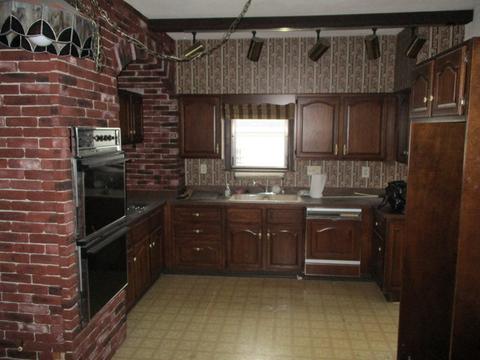 2703 6th St, Peru, IL 61354 photo 7