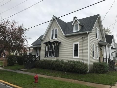 100 Vine St, Aurora, IL 60506 photo 2