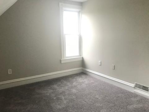 100 Vine St, Aurora, IL 60506 photo 20