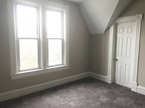 100 Vine St, Aurora, IL 60506 photo 22
