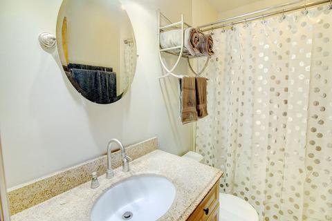 1310 Cherry Wood Ct, Algonquin, IL 60102 photo 16
