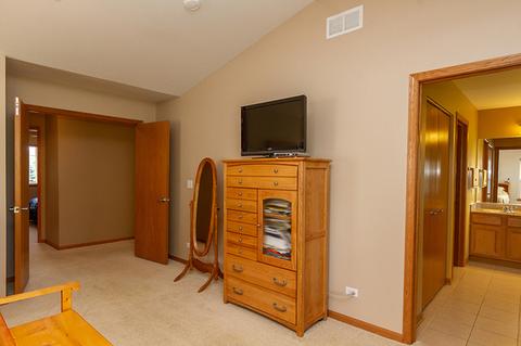 2172 W Silverleaf Ln, Addison, IL 60101 photo 15