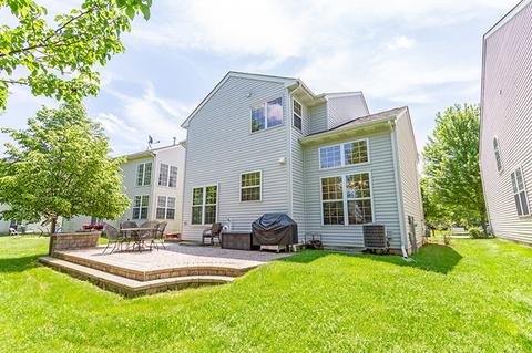 2172 W Silverleaf Ln, Addison, IL 60101 photo 23