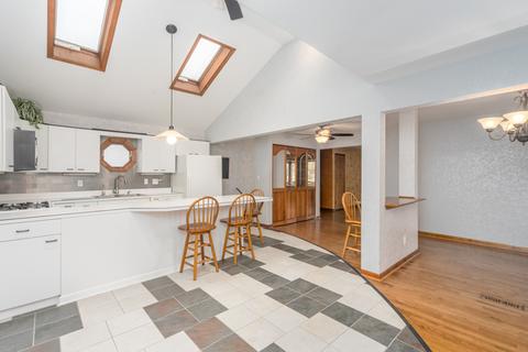 23357 W Feeney Dr, Plainfield, IL 60586 photo 6