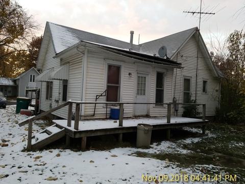 433 N Randolph St, Macomb, IL 61455 photo 3